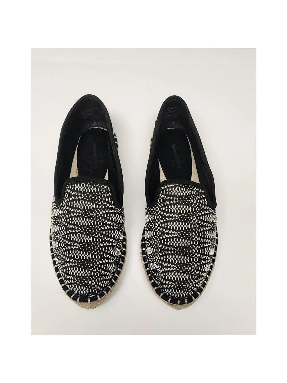 Universal Thread Espadrilles Flats Women's Casual Black Fabric Stitched Size 7